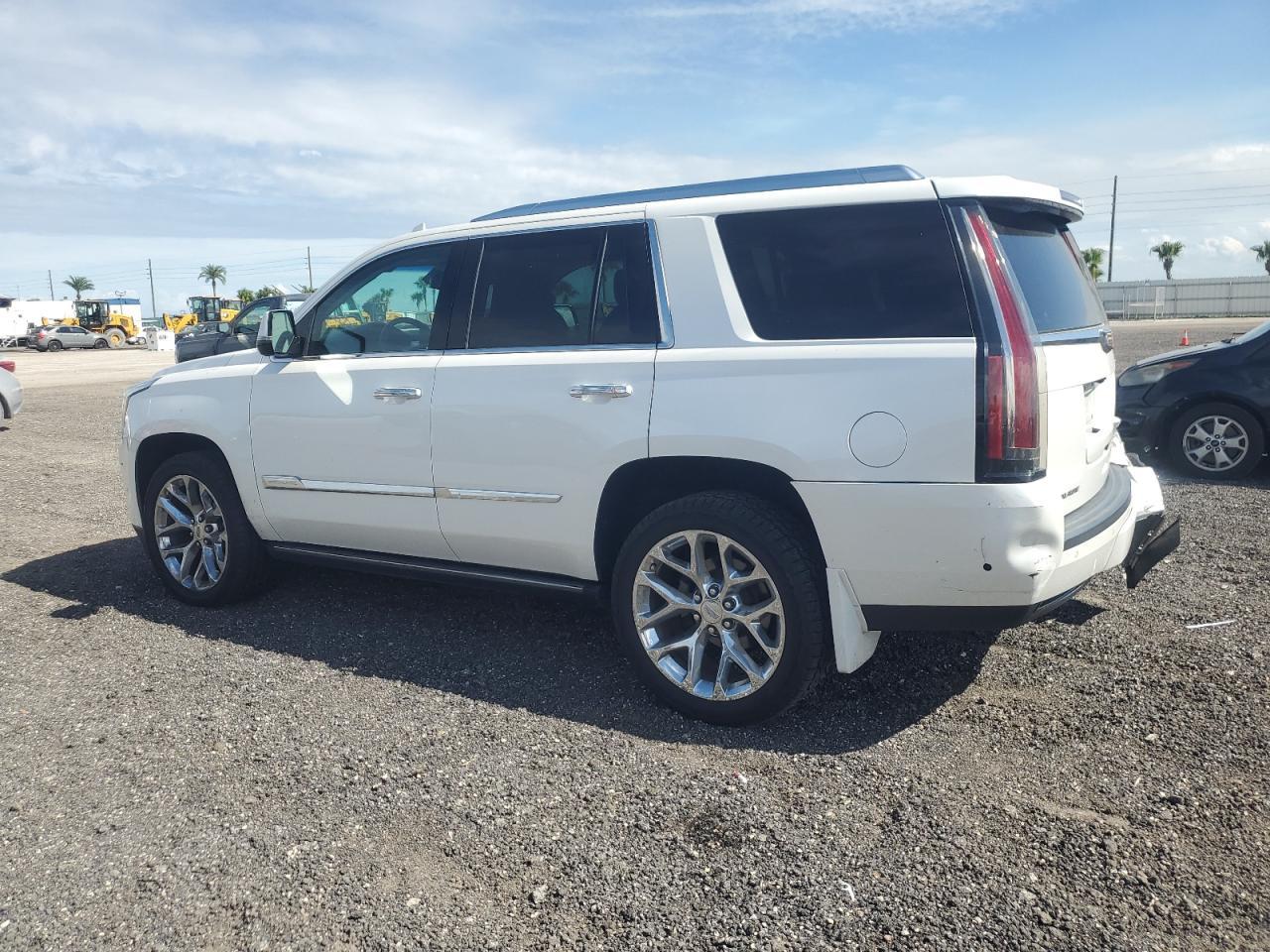2017 CADILLAC ESCALADE