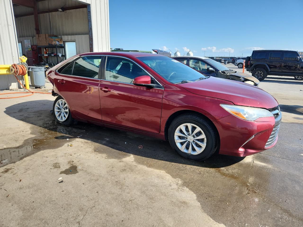 2017 TOYOTA CAMRY