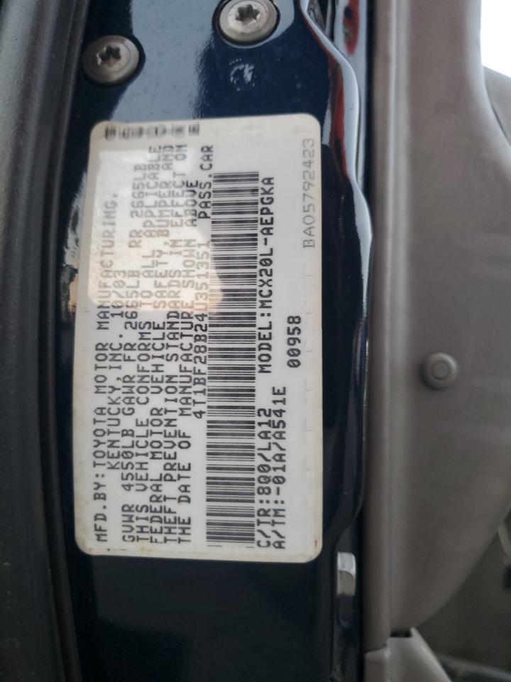 2004 TOYOTA Avalon