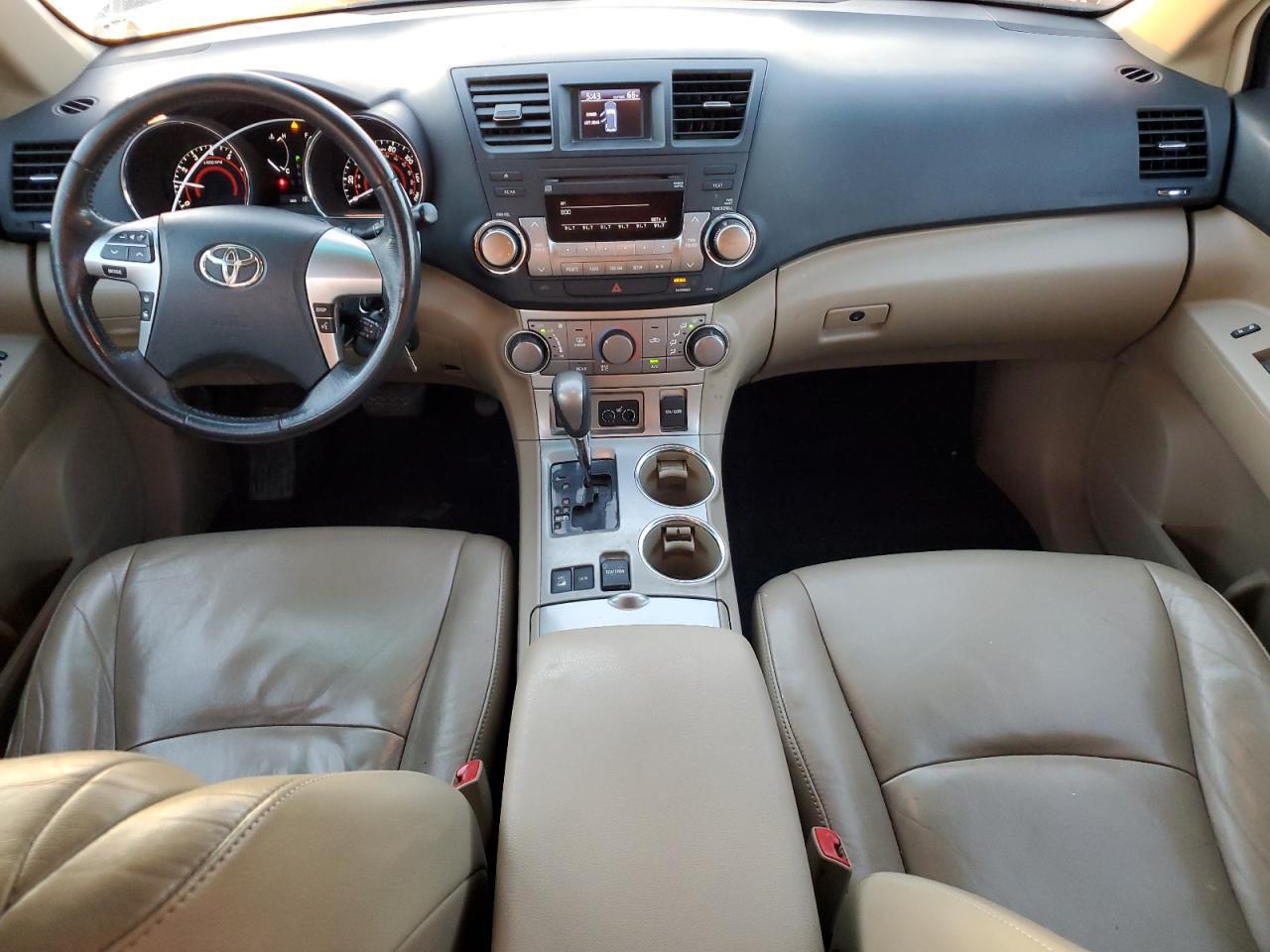 2012 TOYOTA HIGHLANDER