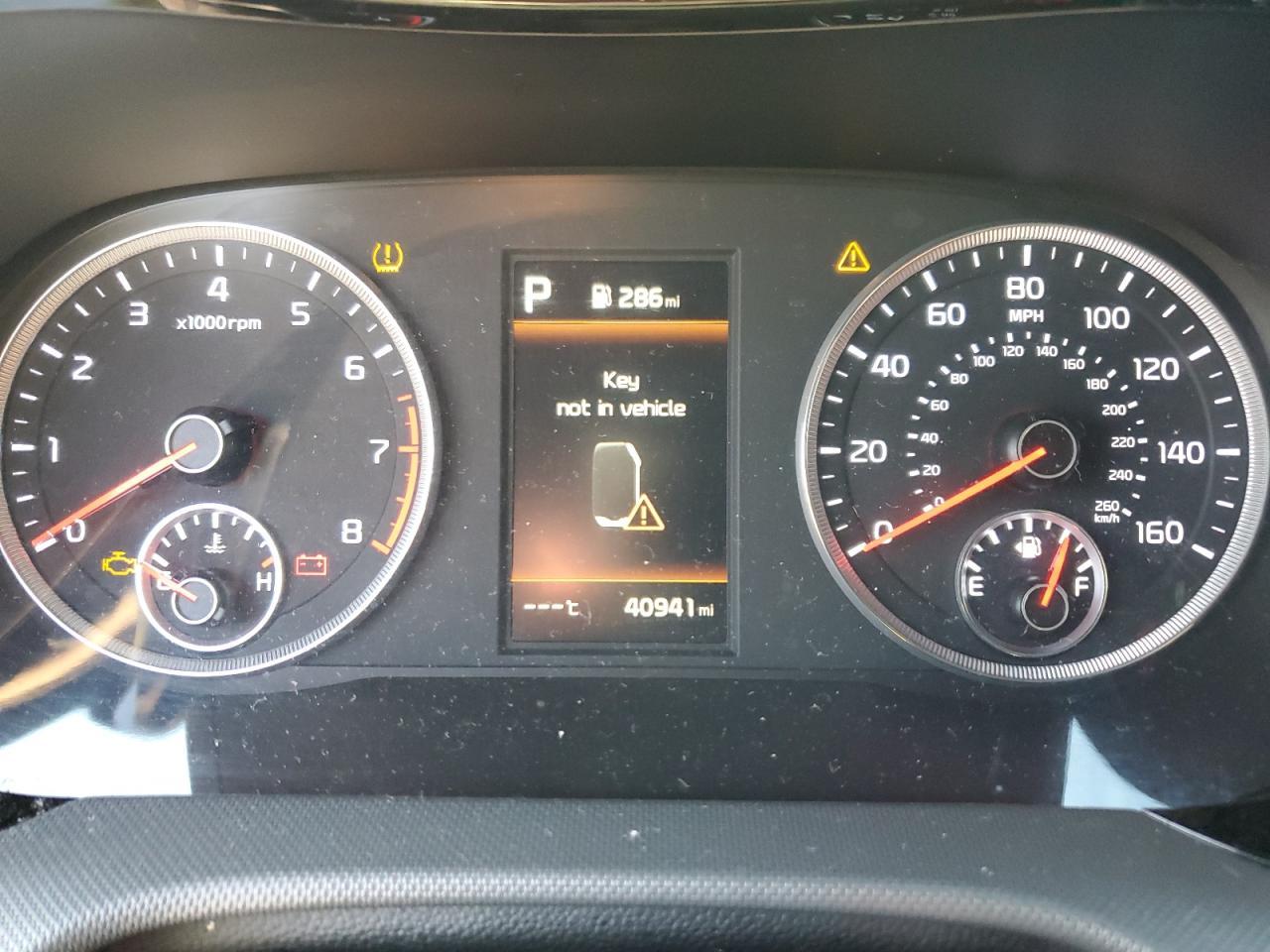 2022 KIA K5