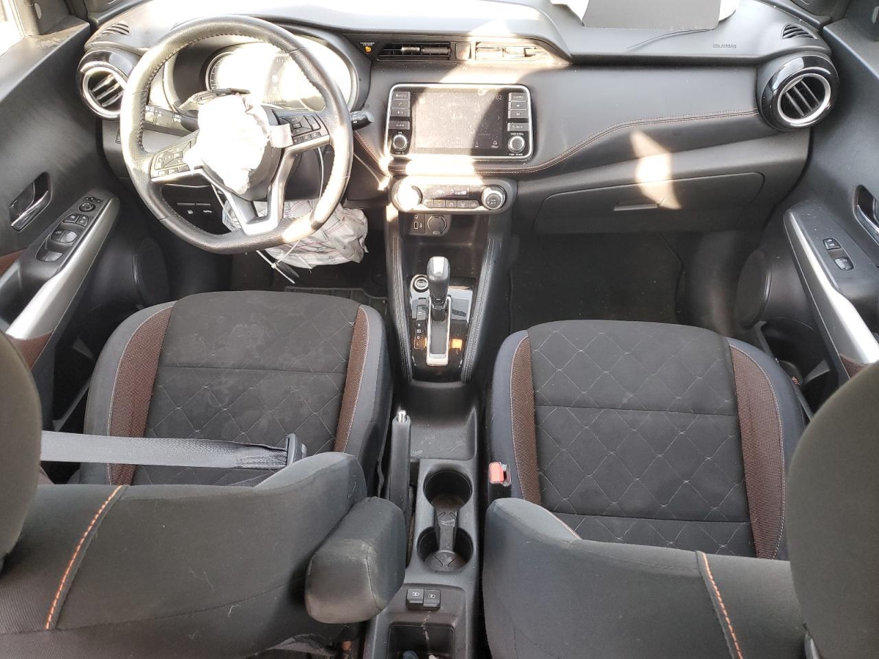 2019 NISSAN KICKS