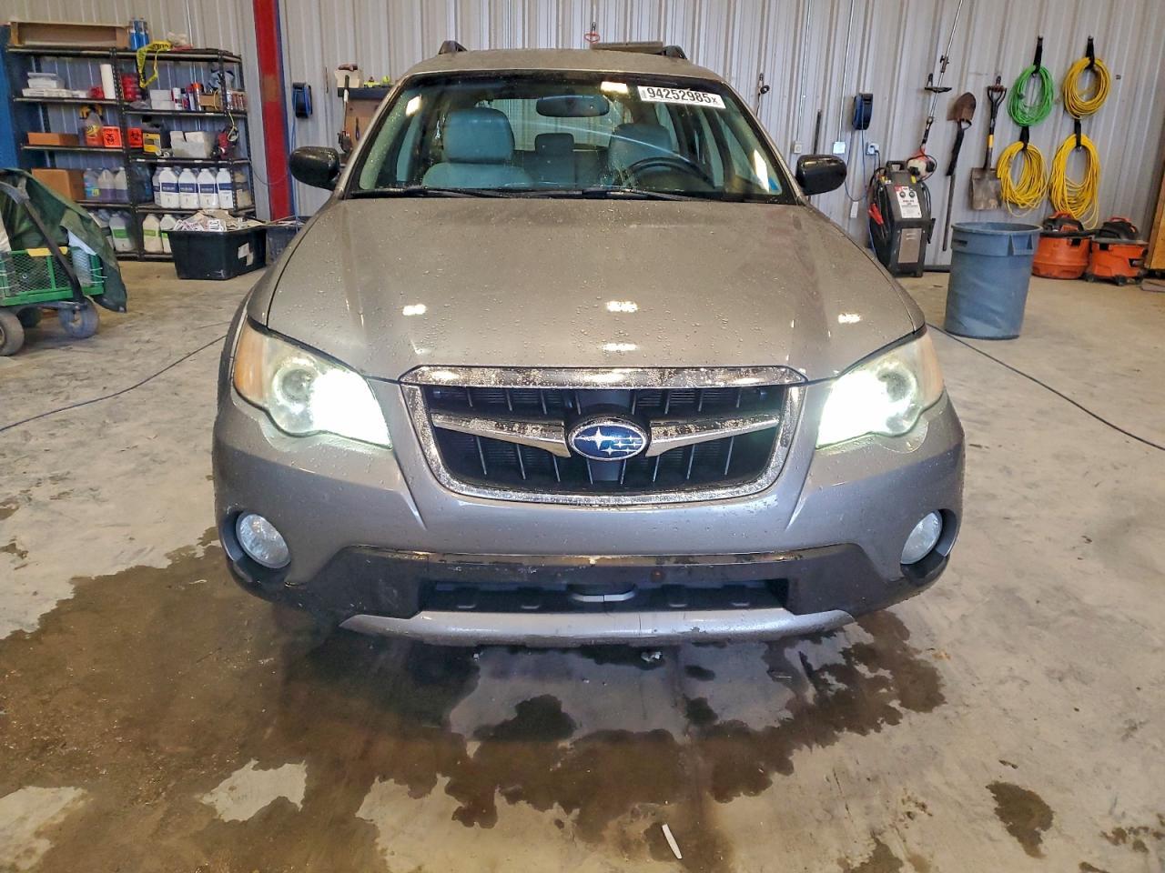 2009 SUBARU Outback