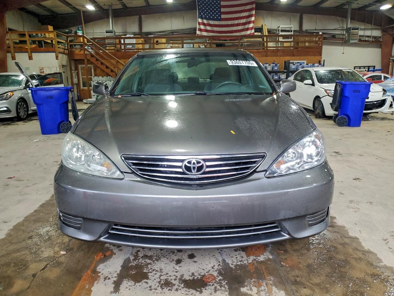 2005 TOYOTA CAMRY