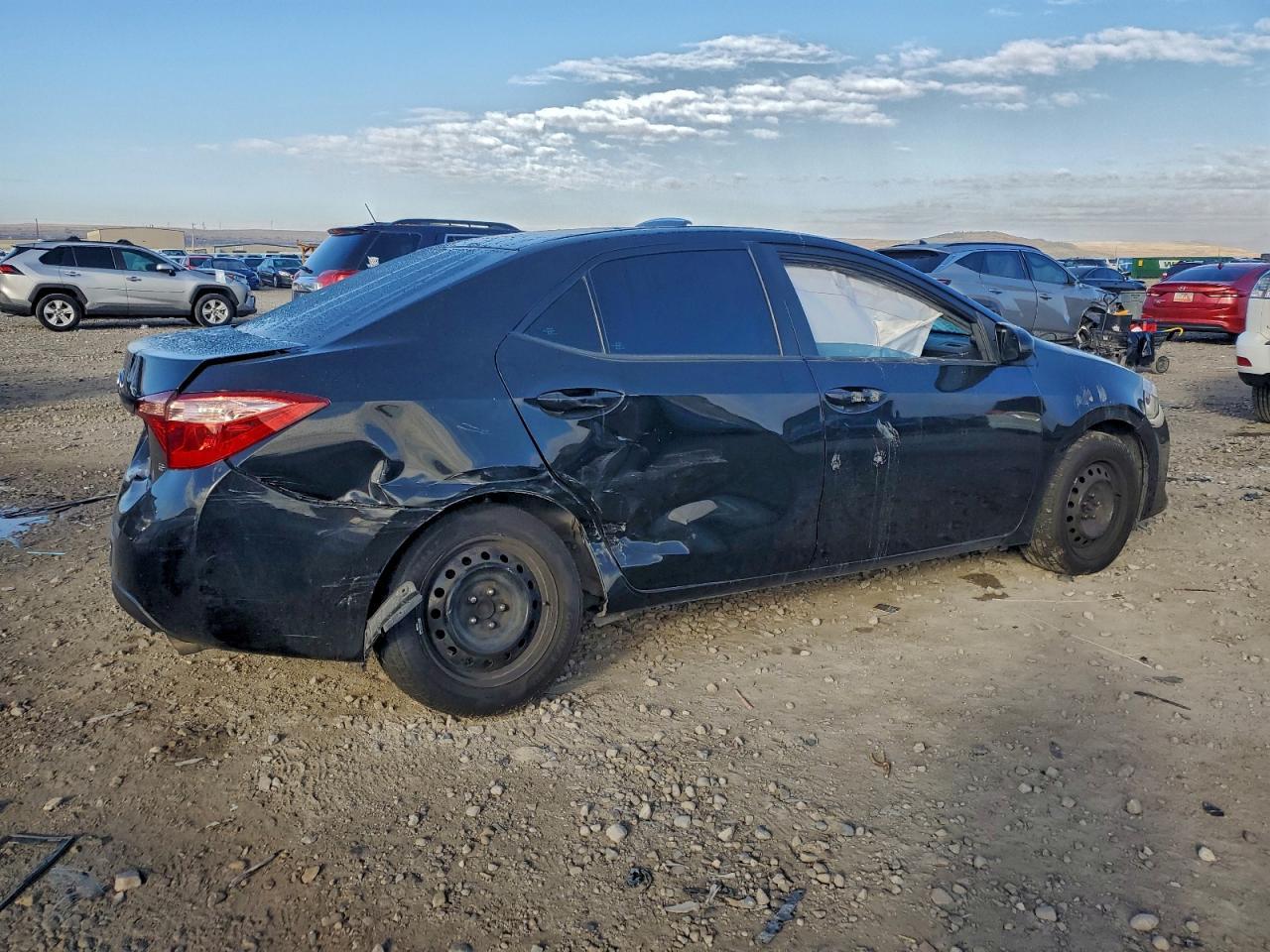 2019 TOYOTA COROLLA