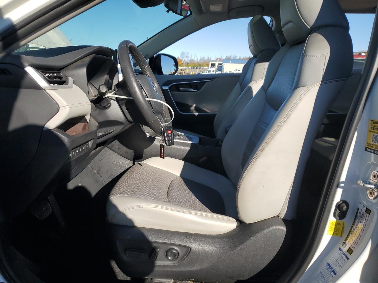 2020 TOYOTA RAV4