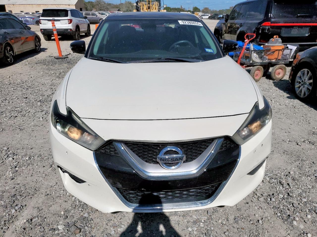 2017 NISSAN Maxima