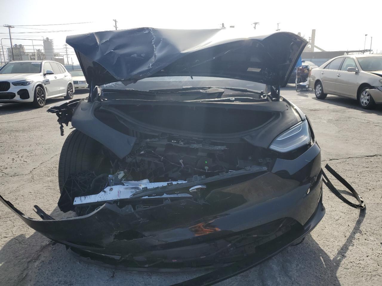 2022 TESLA MODEL X