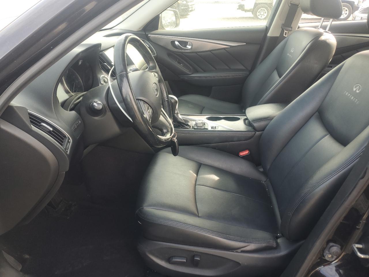 2014 INFINITI Q50