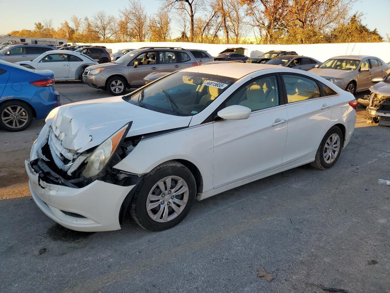 2013 HYUNDAI SONATA