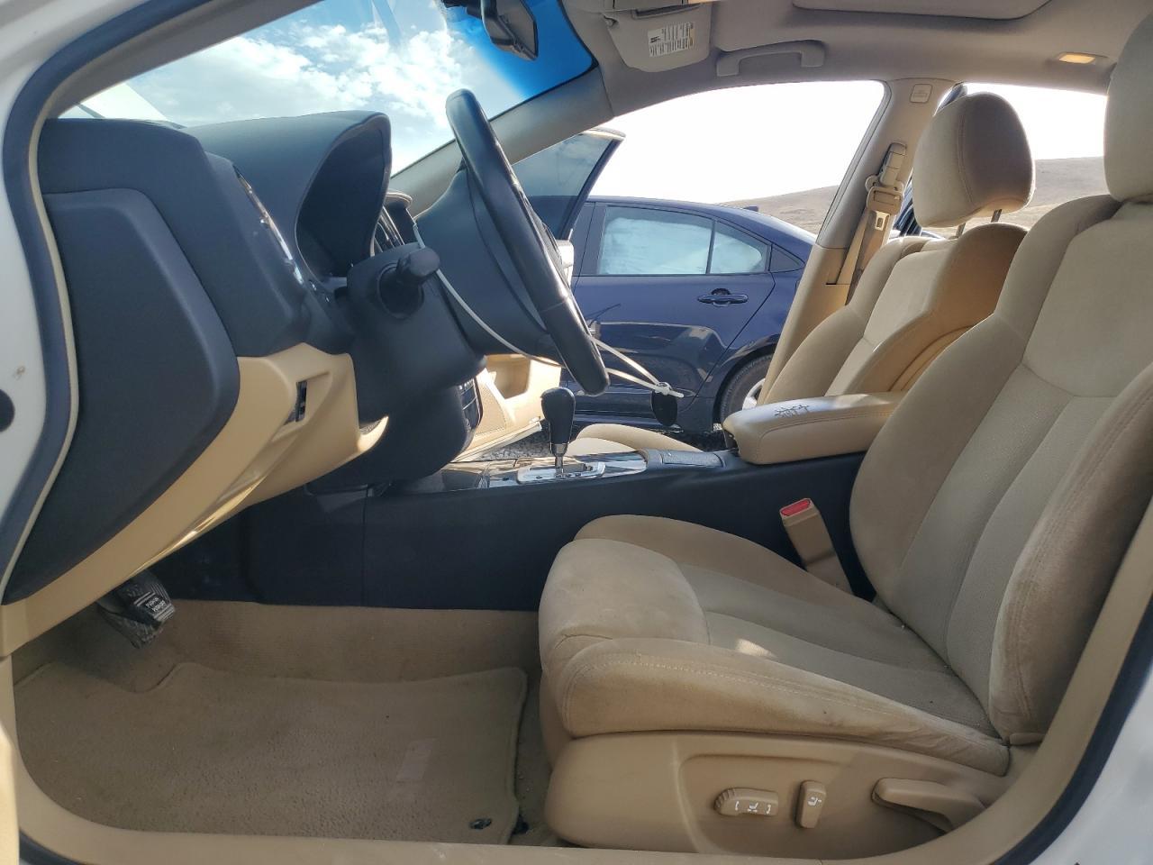 2009 NISSAN Maxima