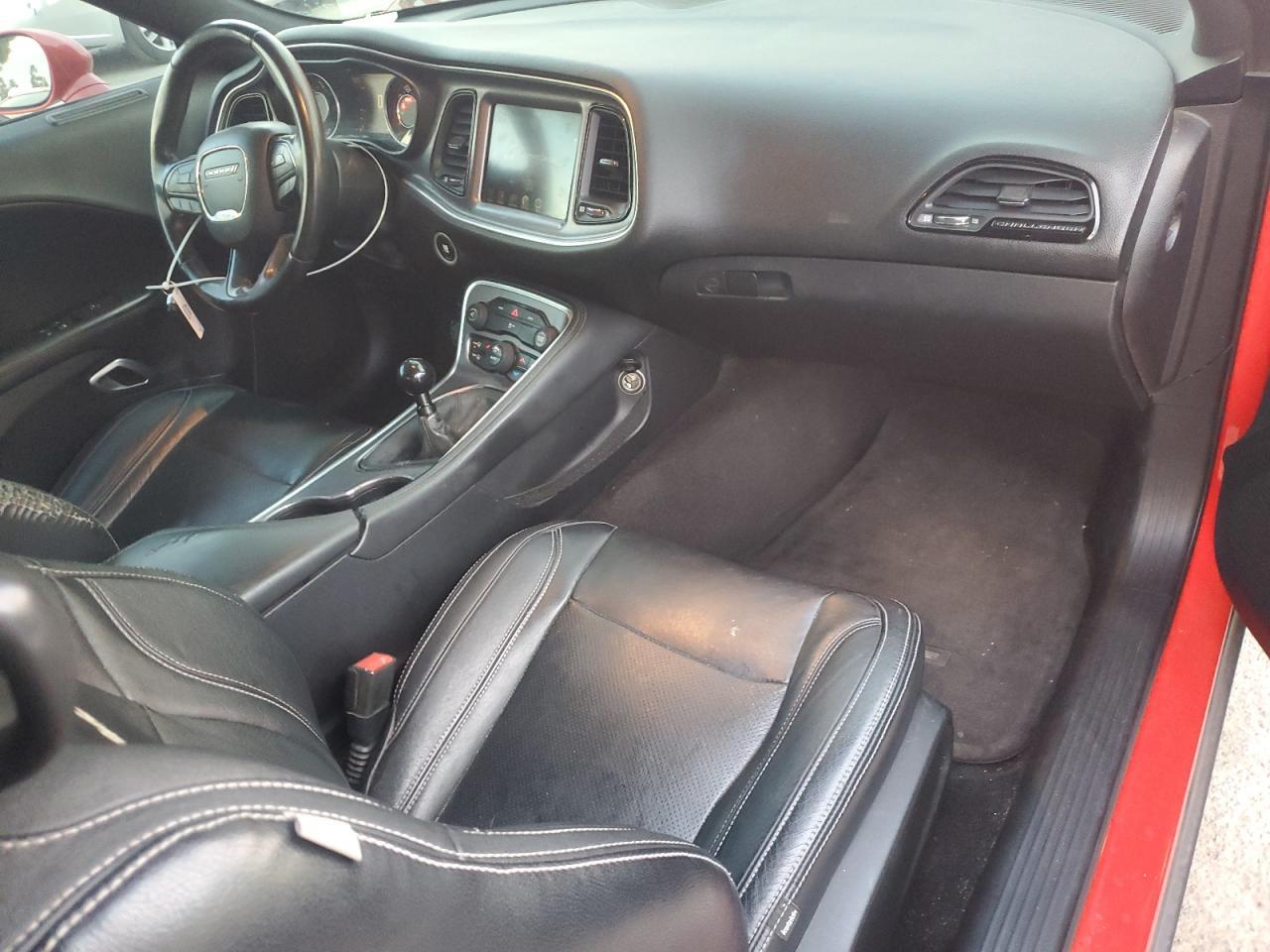 2015 DODGE Challenger