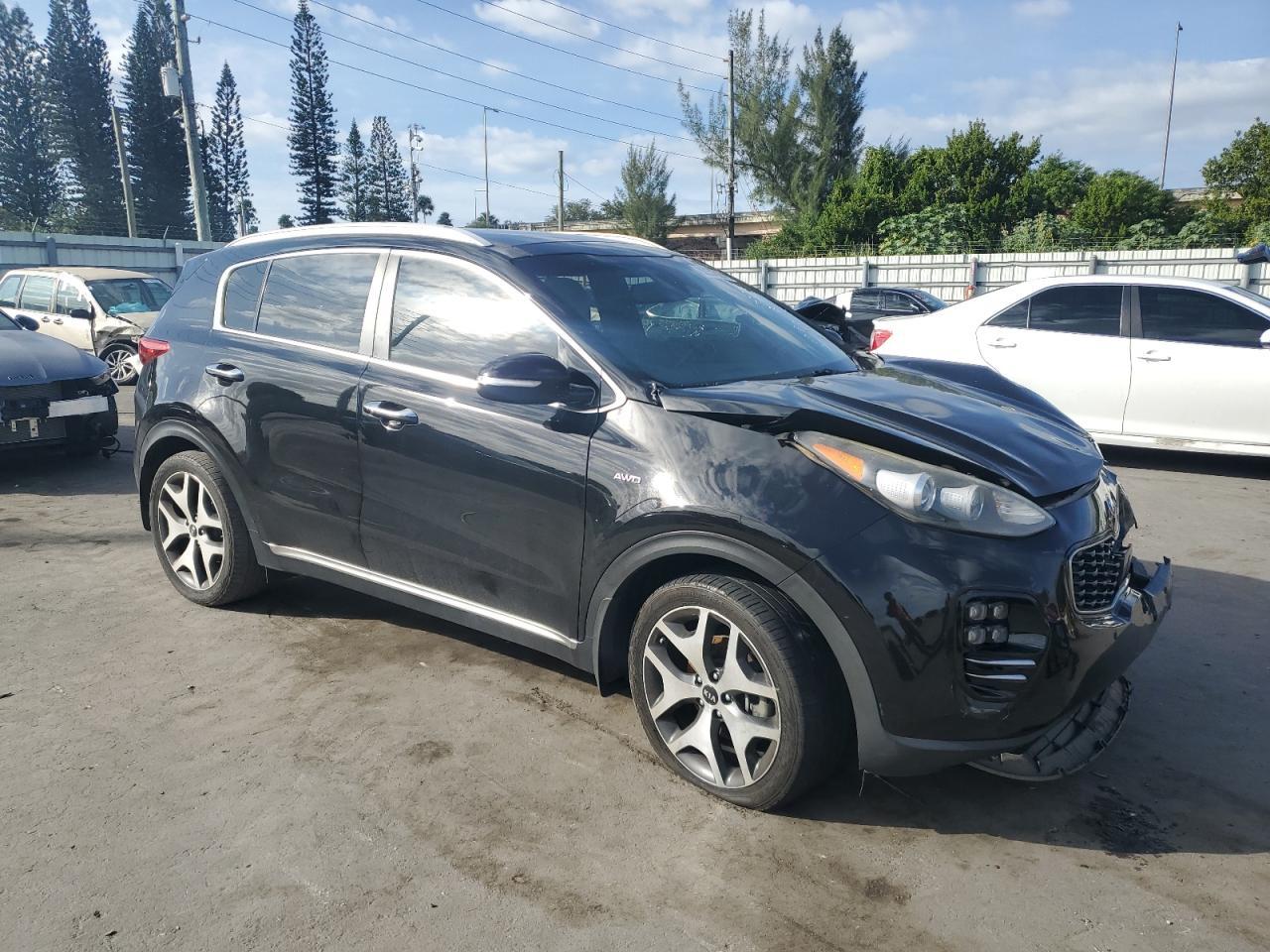 2017 KIA SPORTAGE