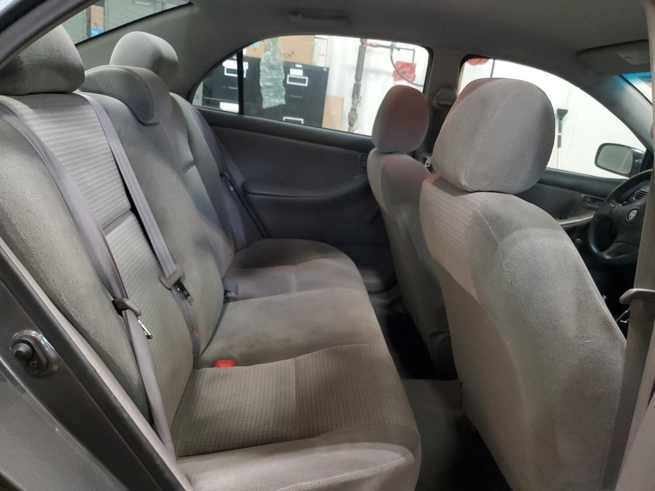 2005 TOYOTA COROLLA