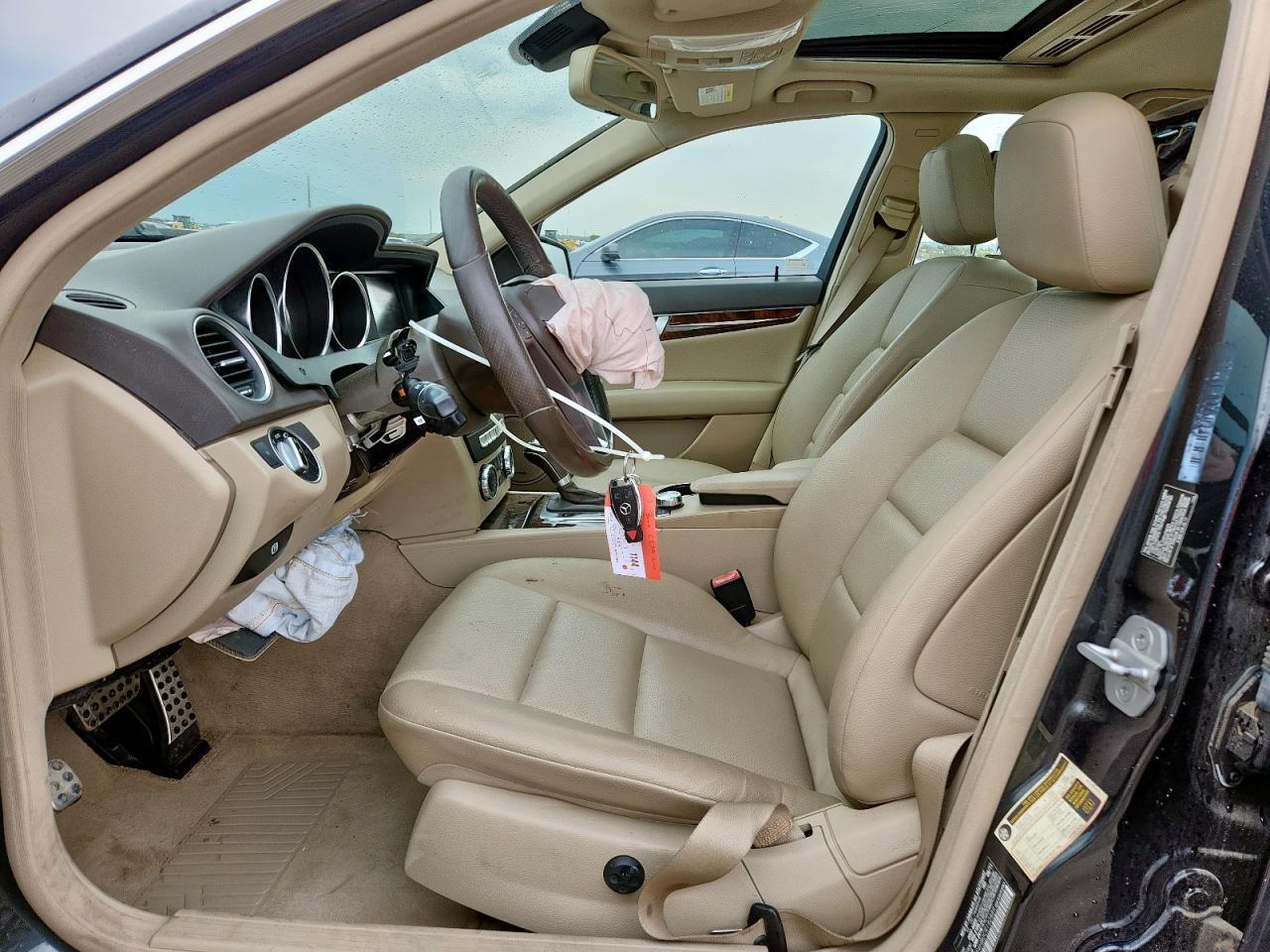 2012 MERCEDES-BENZ C-CLASS