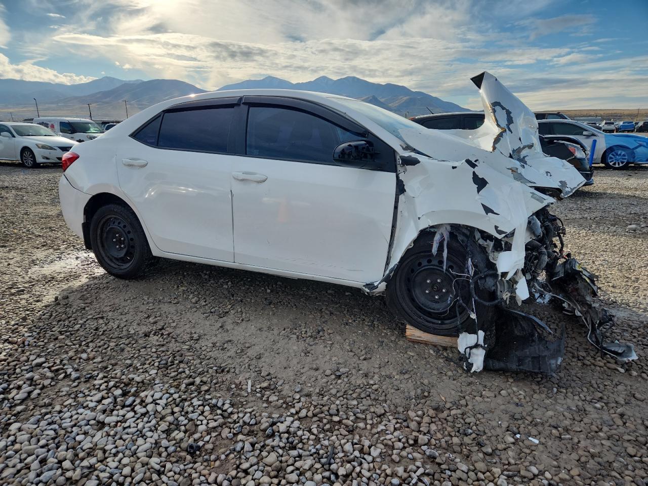 2018 TOYOTA COROLLA
