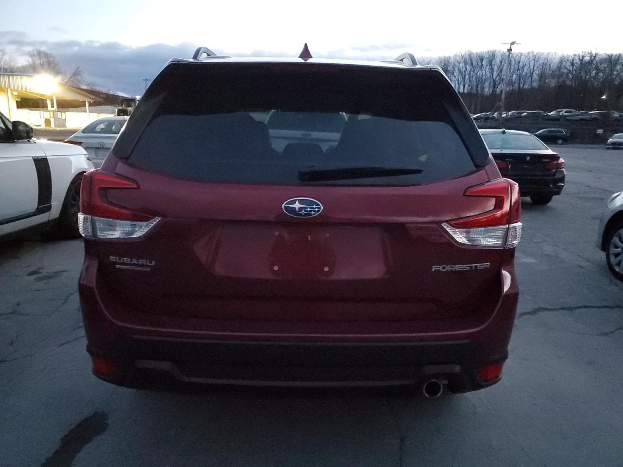 2019 SUBARU FORESTER