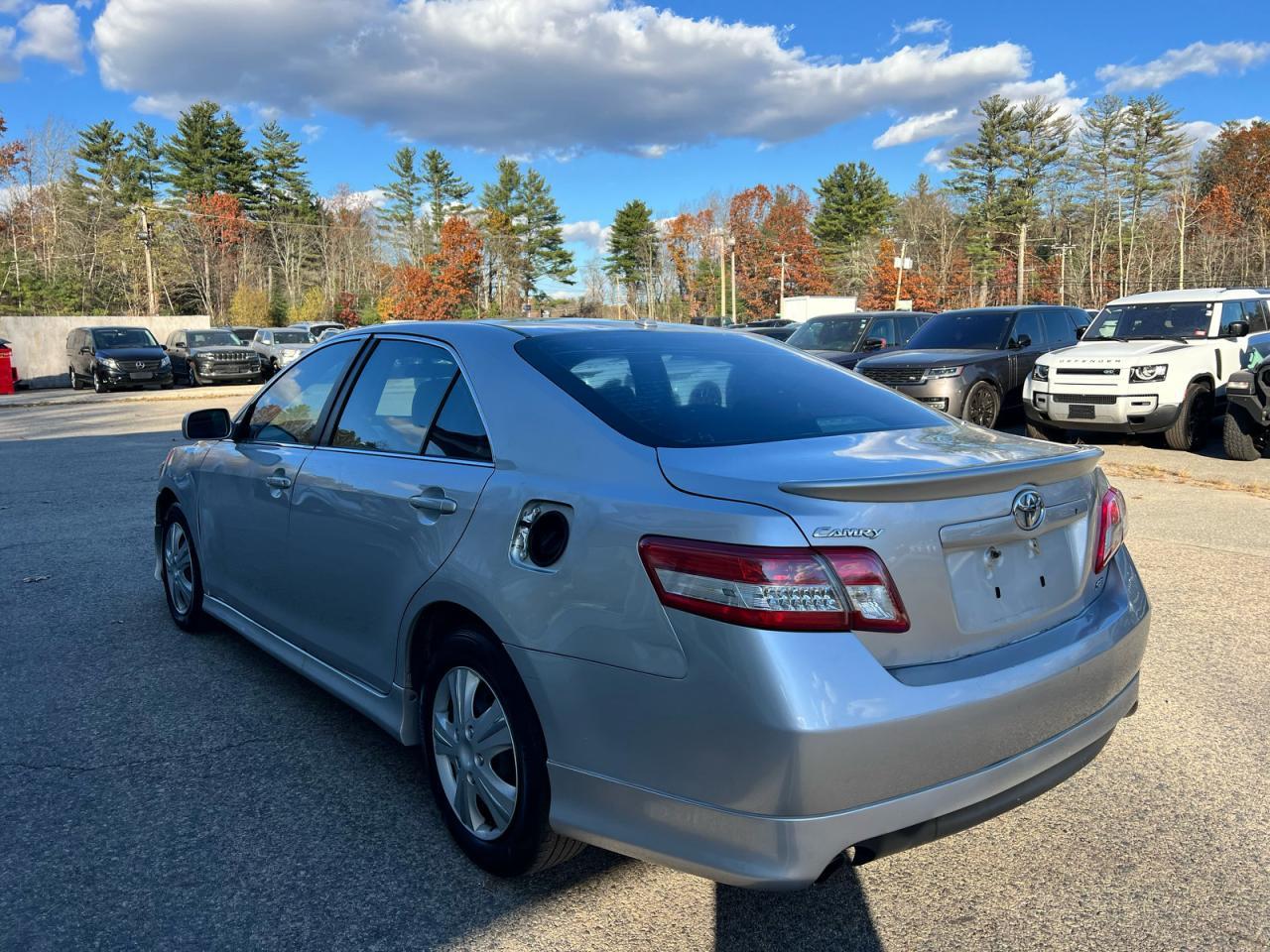 2011 TOYOTA CAMRY