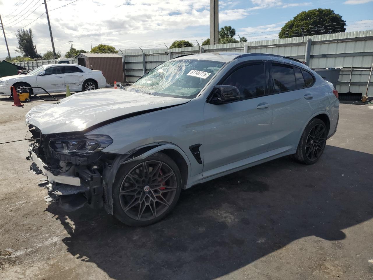 2023 BMW X4