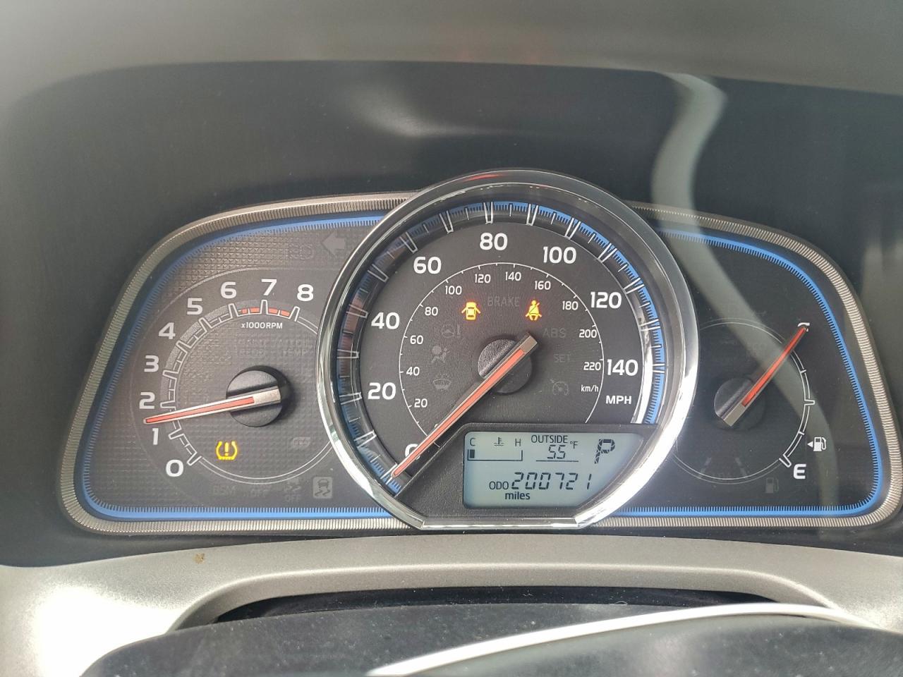 2014 TOYOTA RAV4