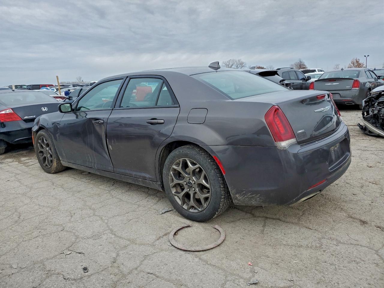 2016 CHRYSLER 300