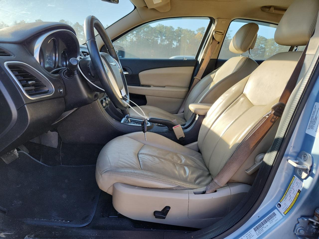 2012 CHRYSLER 200