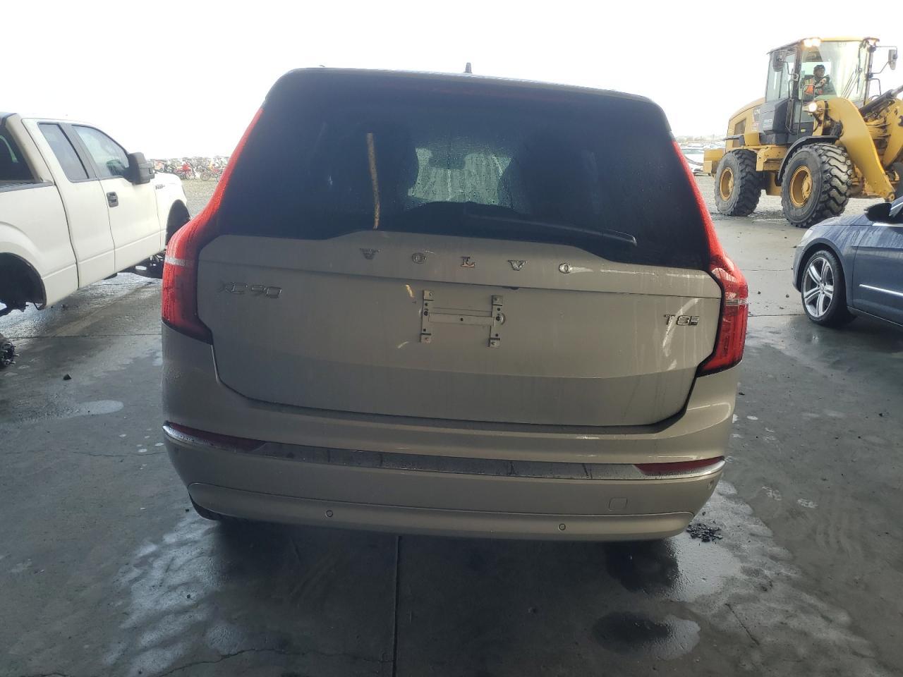 2025 VOLVO XC90