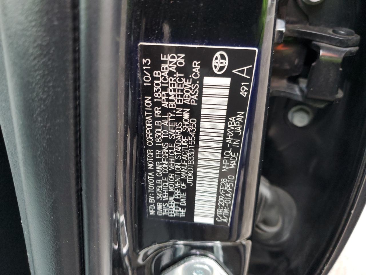 2013 TOYOTA Prius c
