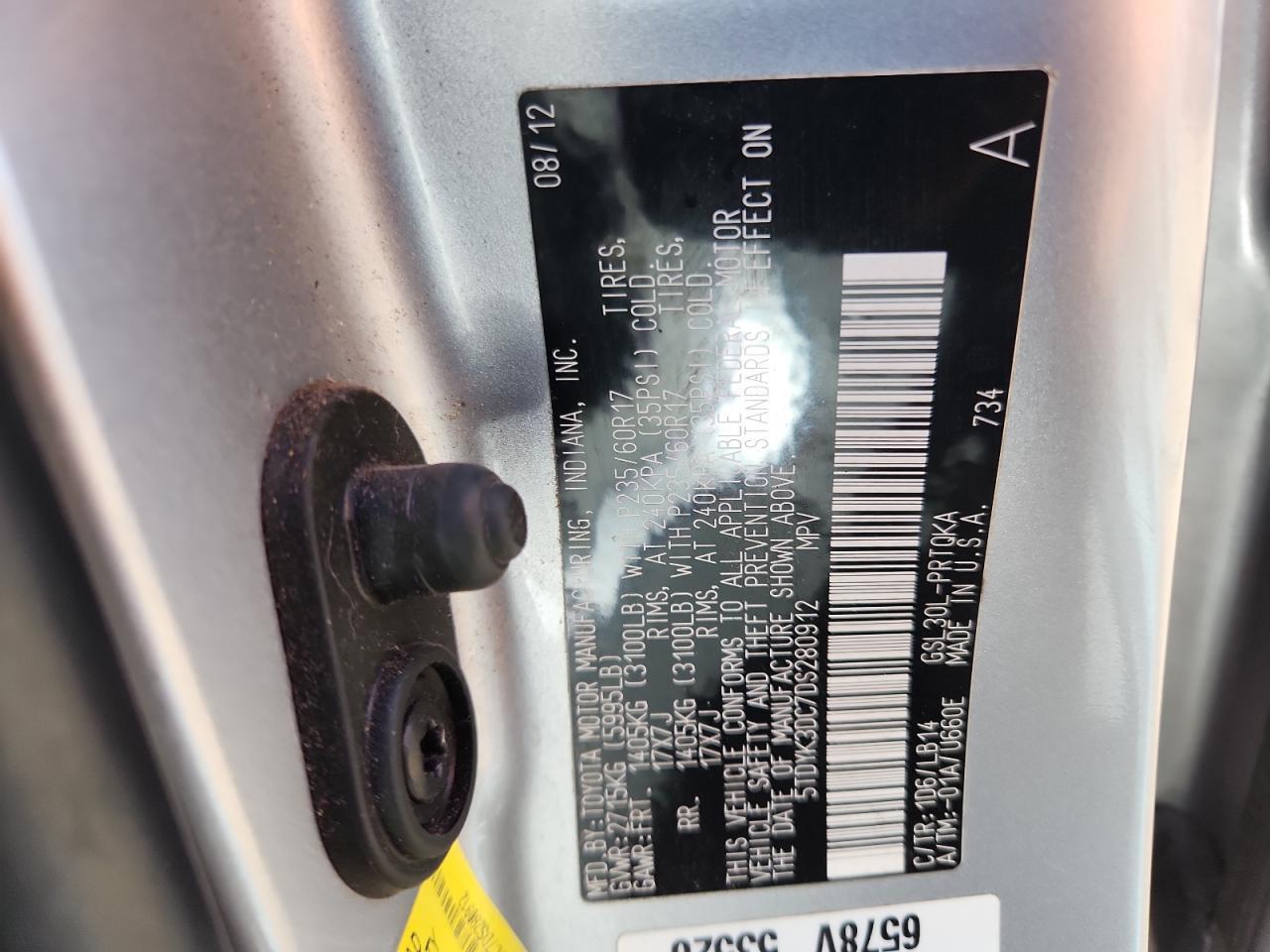 2013 TOYOTA SIENNA