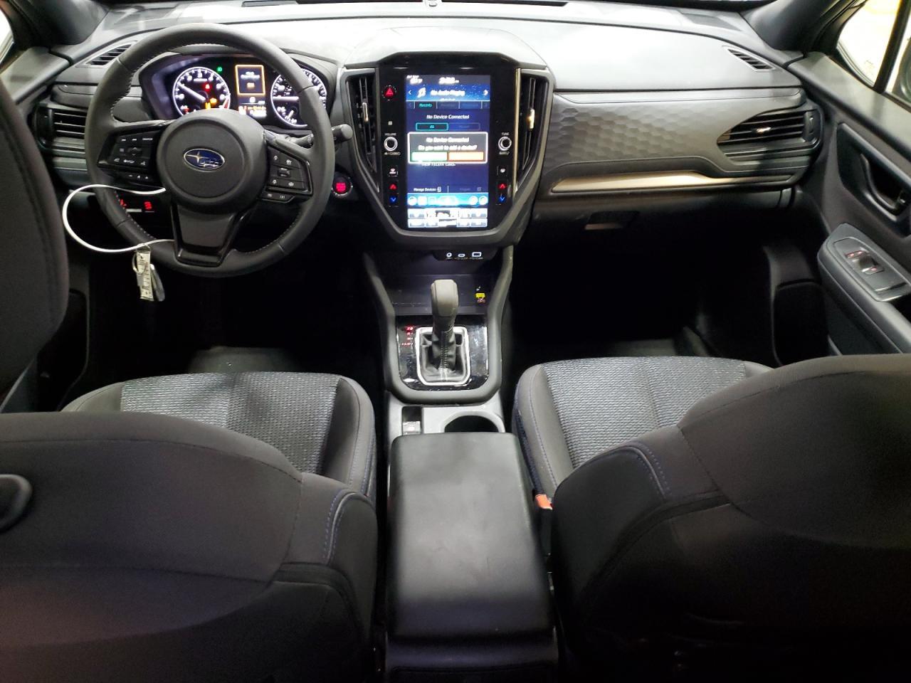 2025 SUBARU FORESTER