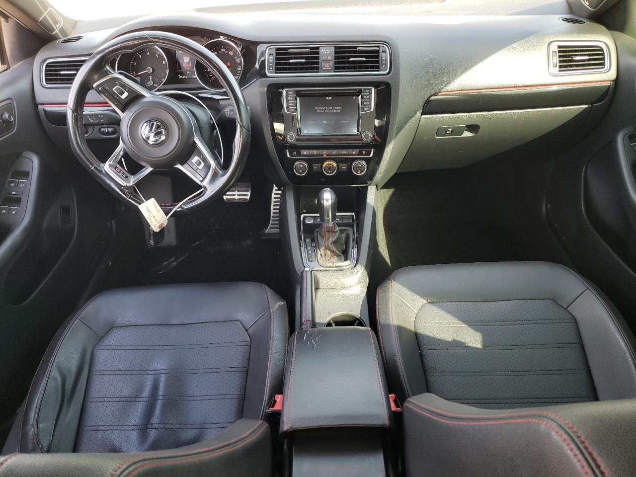 2016 VOLKSWAGEN JETTA
