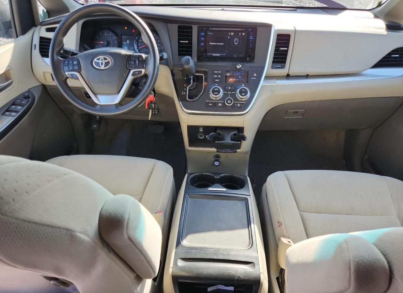 2015 TOYOTA SIENNA