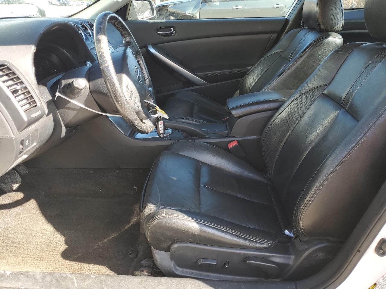 2011 NISSAN ALTIMA