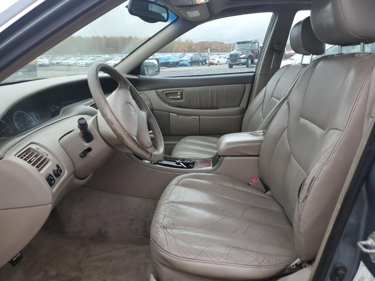 2000 TOYOTA Avalon