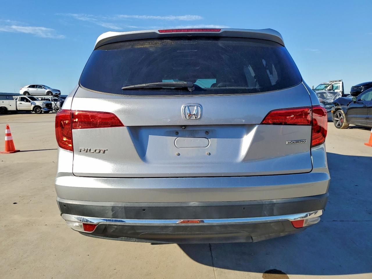 2018 HONDA PILOT