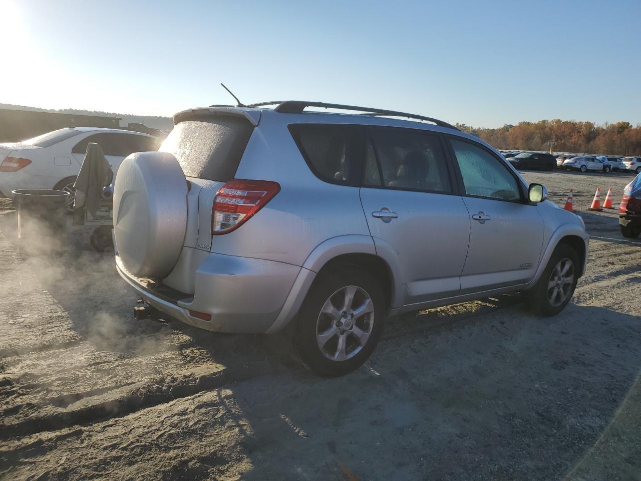 2009 TOYOTA RAV4