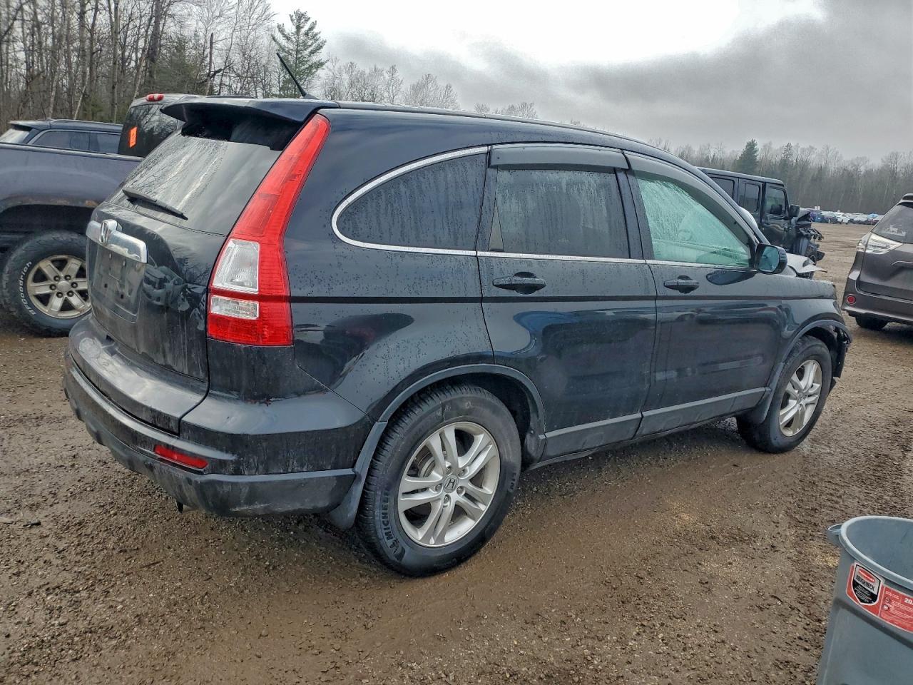 2011 HONDA CR-V