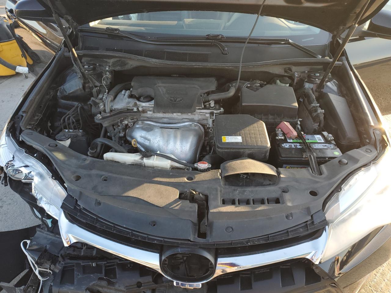 2016 TOYOTA CAMRY