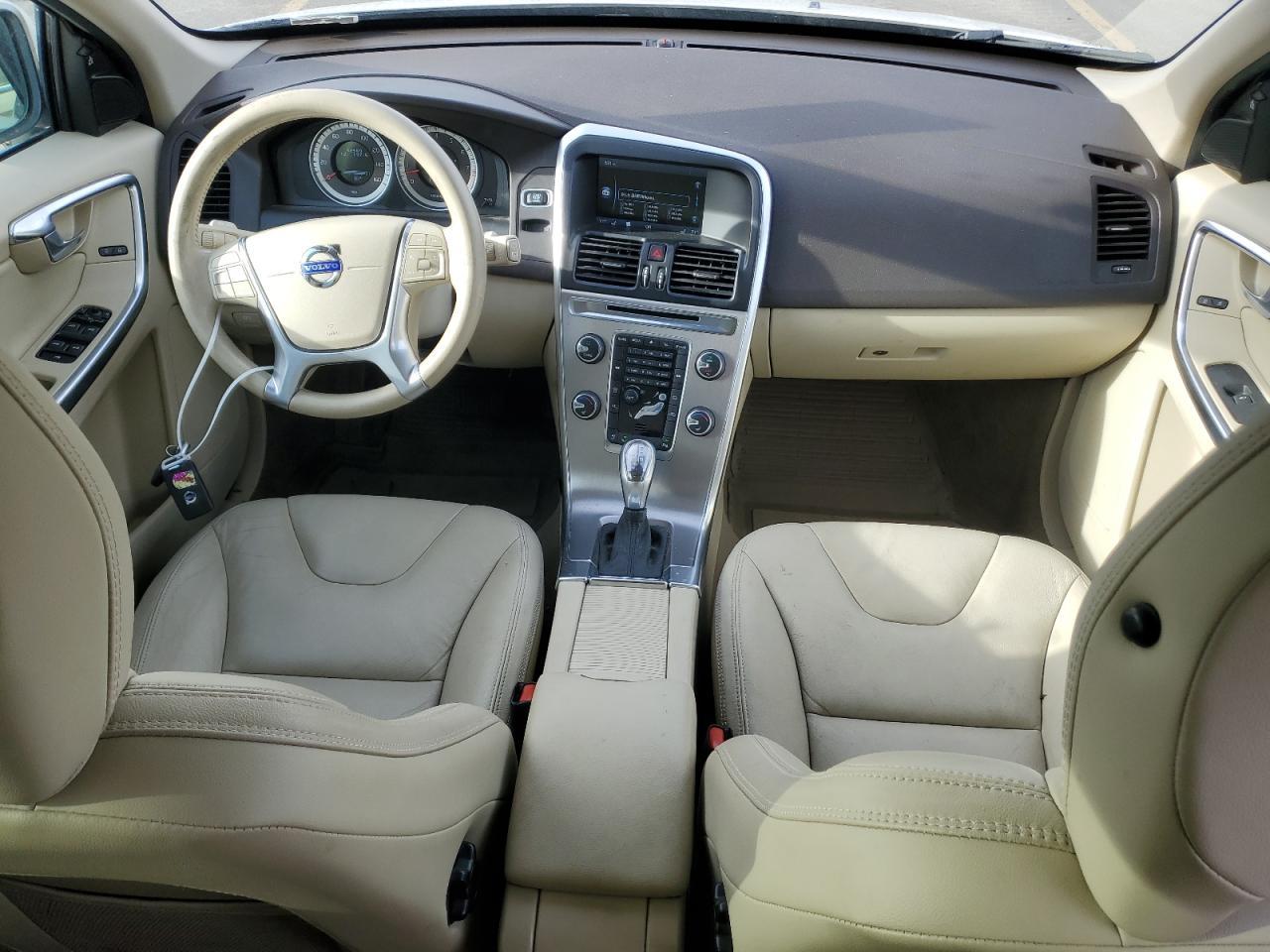 2013 VOLVO XC60