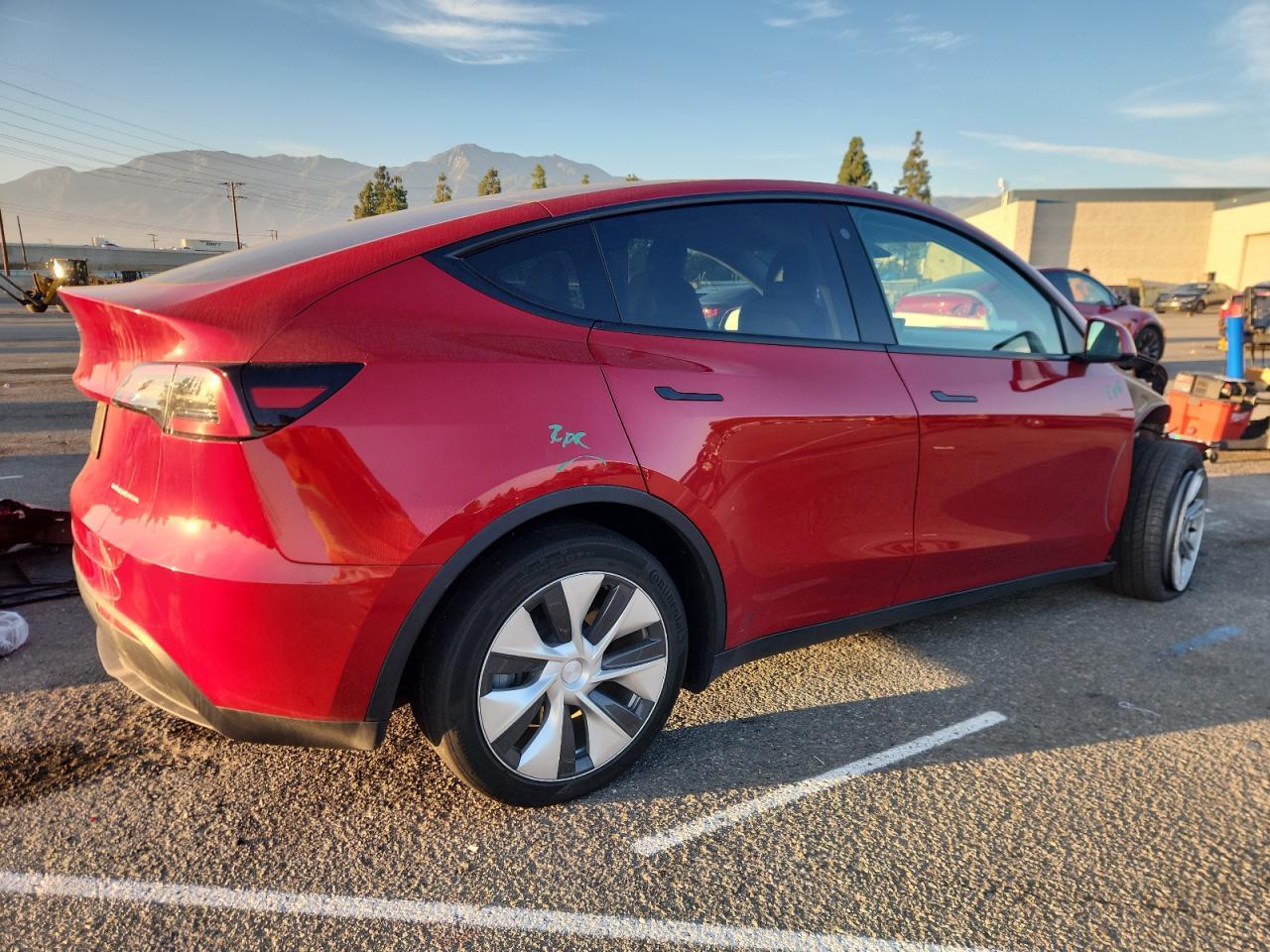 2023 TESLA MODEL Y