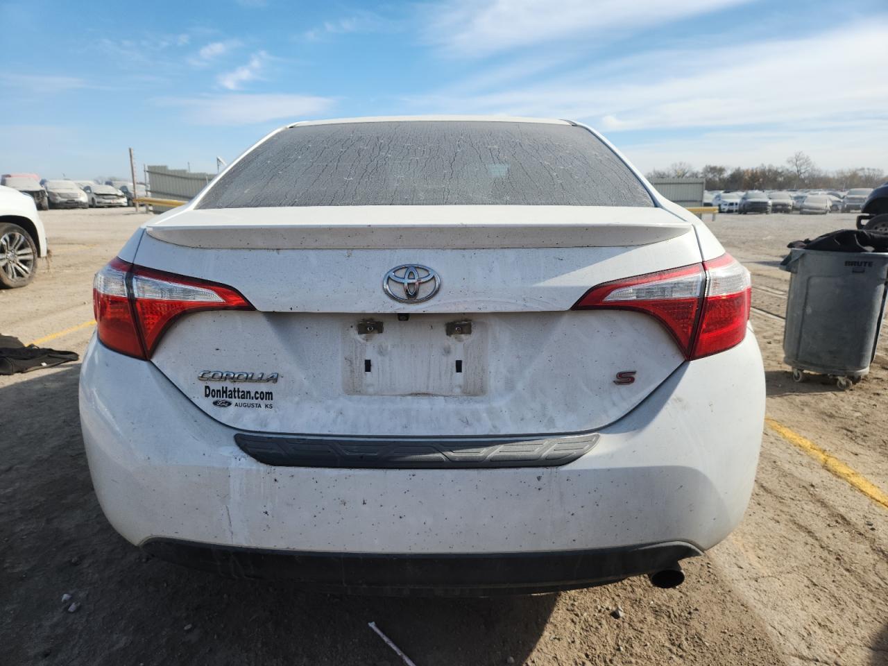 2015 TOYOTA COROLLA