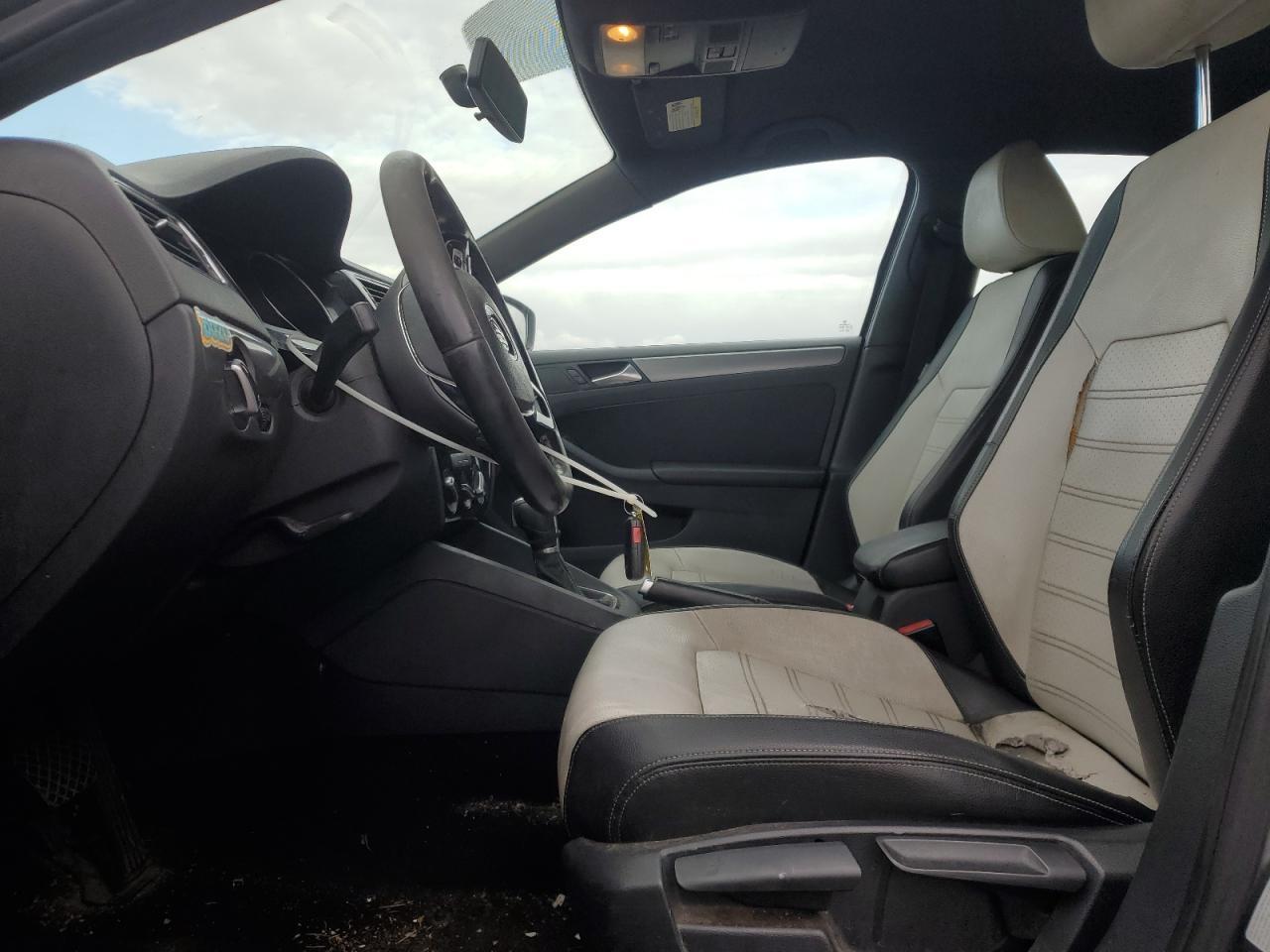 2016 VOLKSWAGEN JETTA