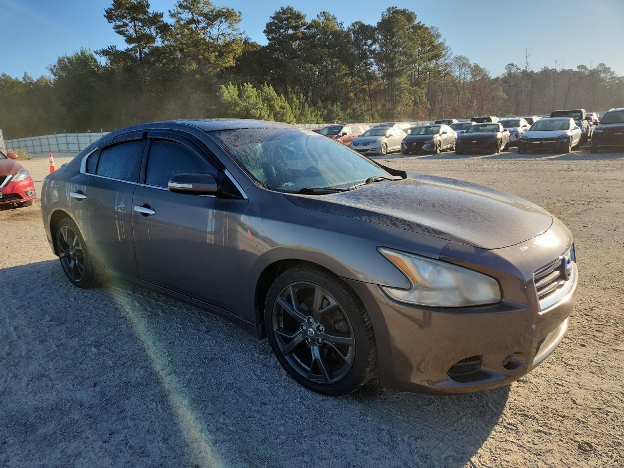 2014 NISSAN Maxima
