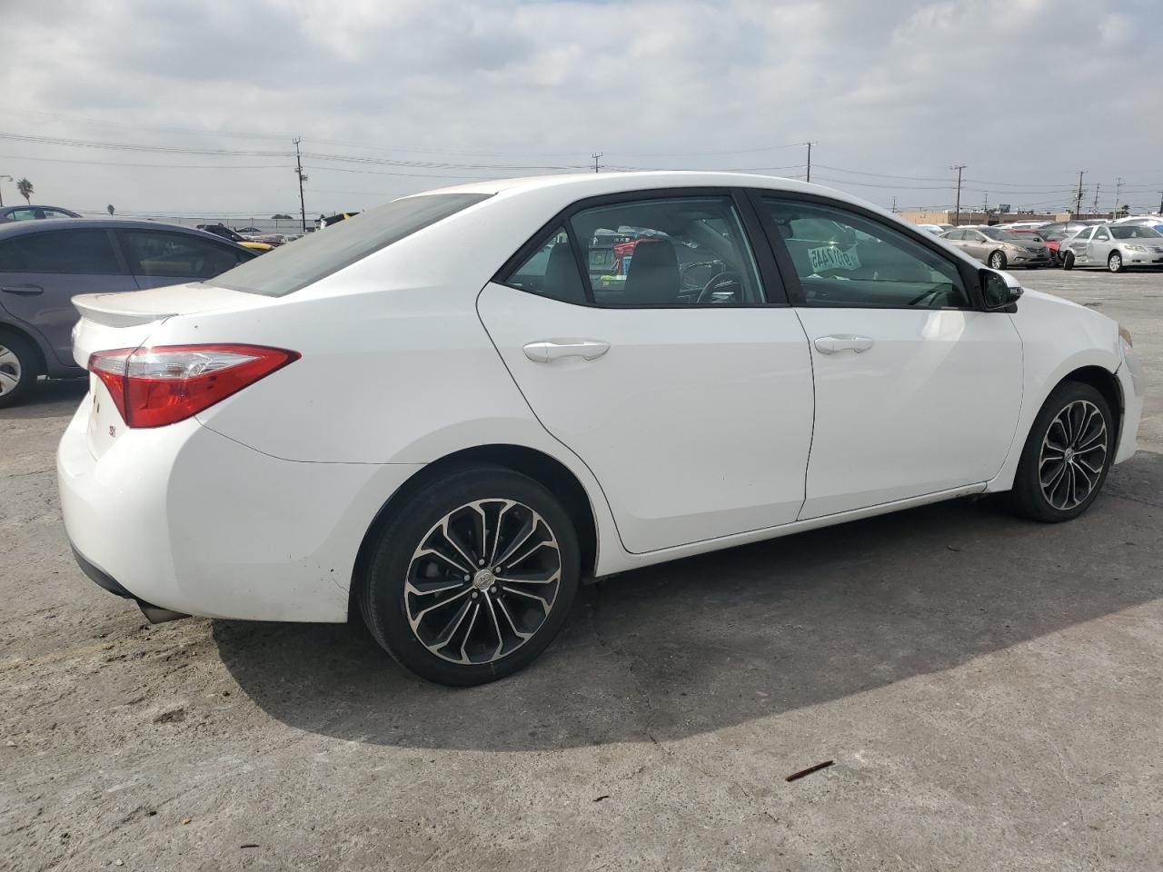 2016 TOYOTA COROLLA