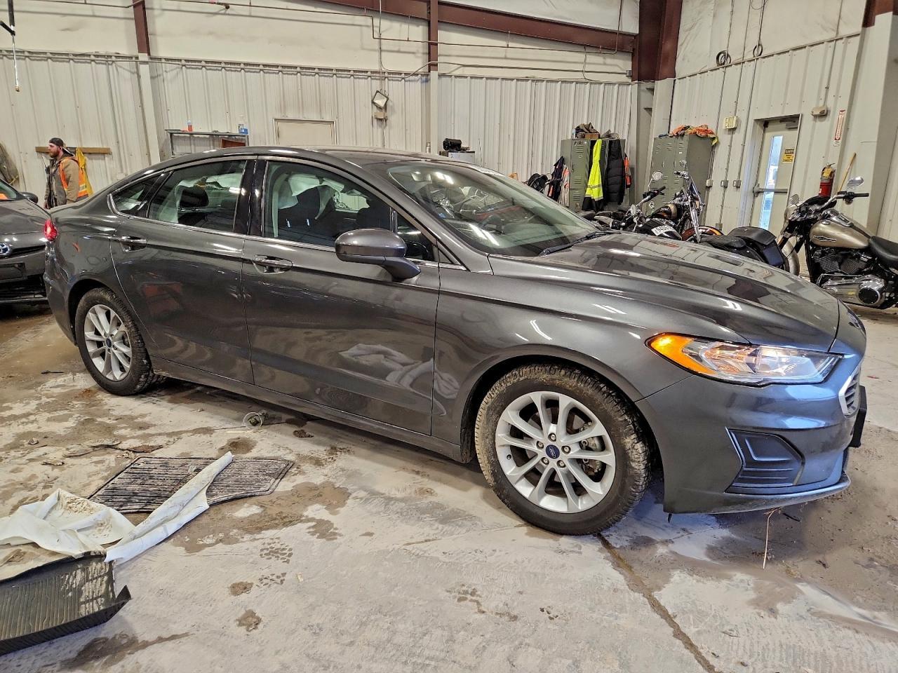 2020 FORD FUSION