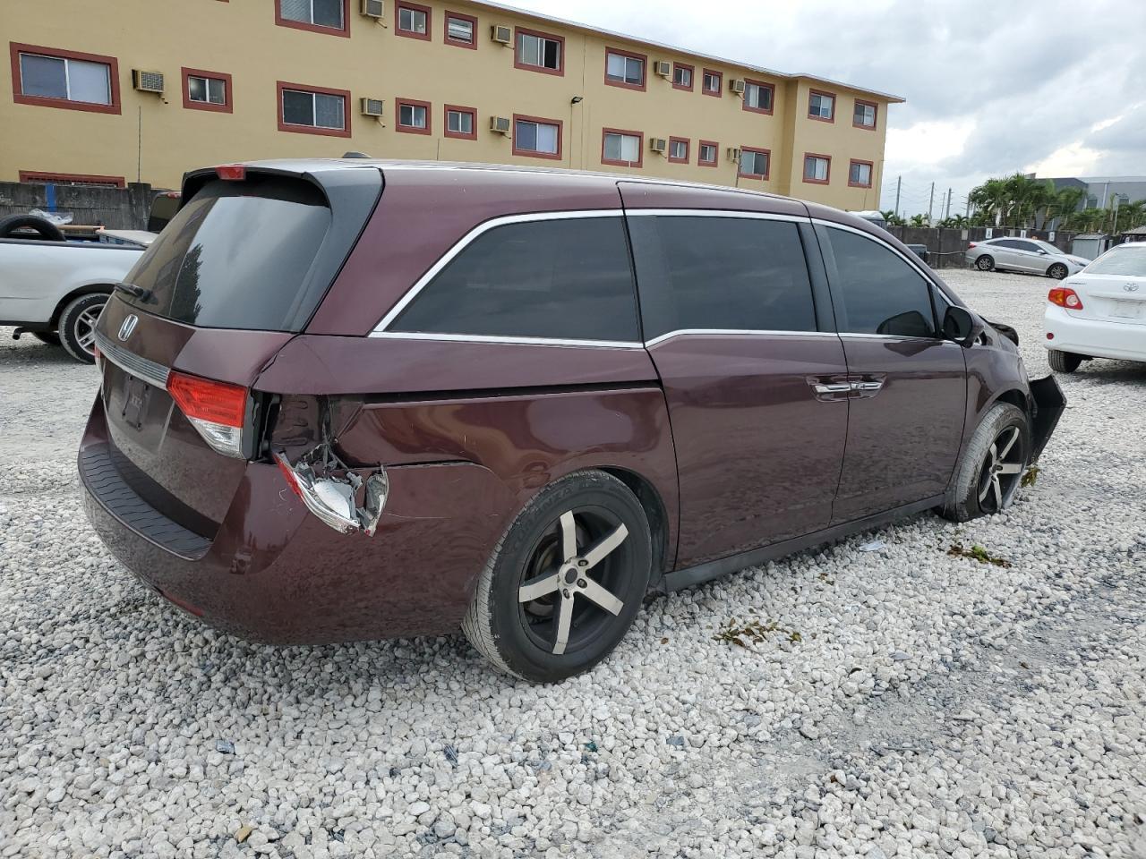 2014 HONDA ODYSSEY