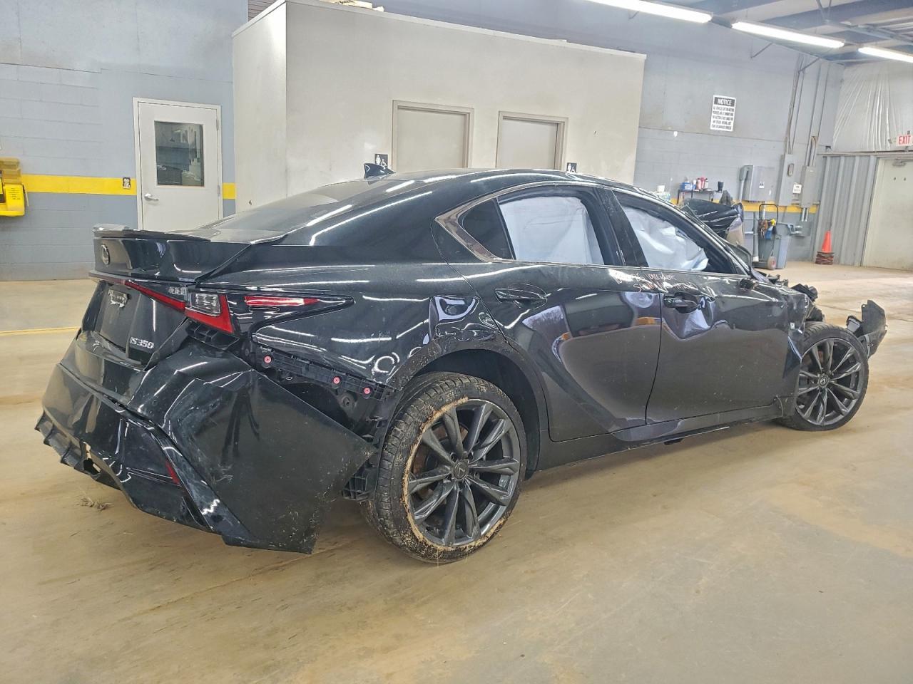 2023 LEXUS IS 350