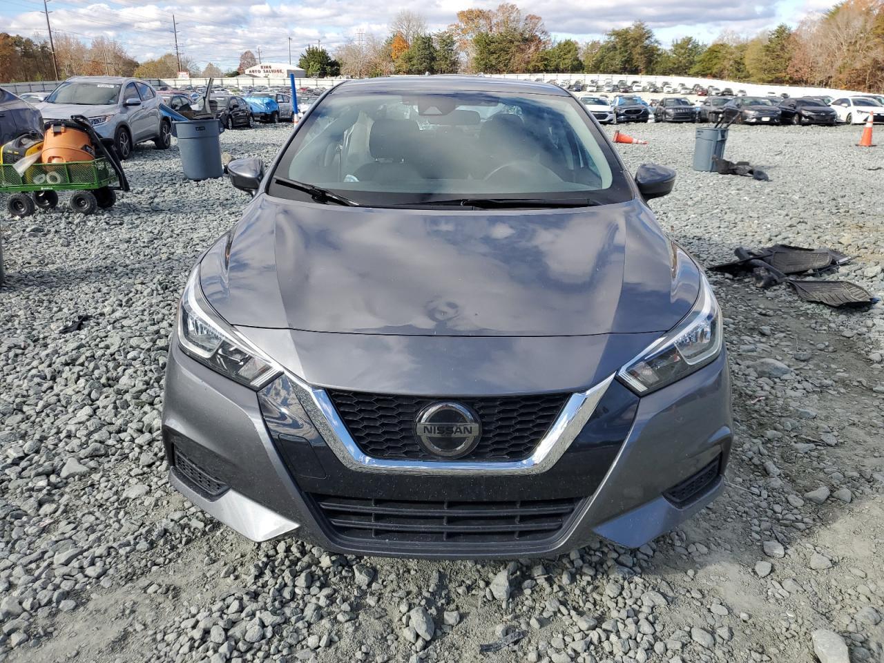 2021 NISSAN VERSA
