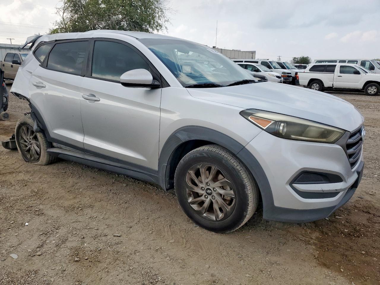 2016 HYUNDAI TUCSON