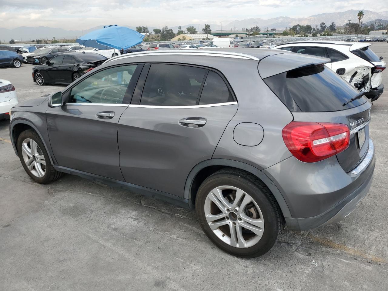 2016 MERCEDES-BENZ GLA-Class